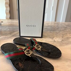 Gucci Black Flip Flops with Red and Green Accents
